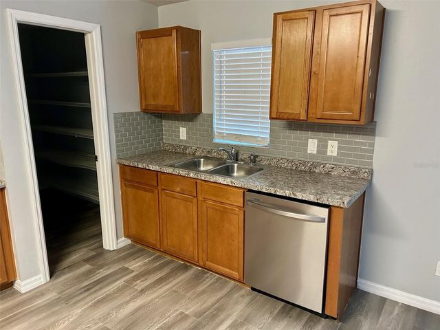 856 WINDROSE DRIVE, Orlando, FL 32824