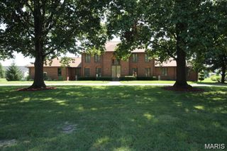 540 N Railway Street, Mascoutah, IL 62258