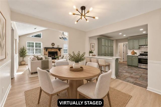3900 Maple Wood Trail, Buford, GA 30518