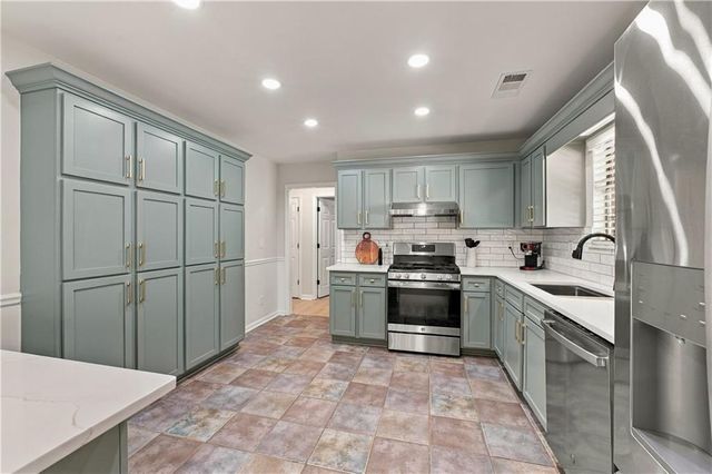 3900 Maple Wood Trail, Buford, GA 30518