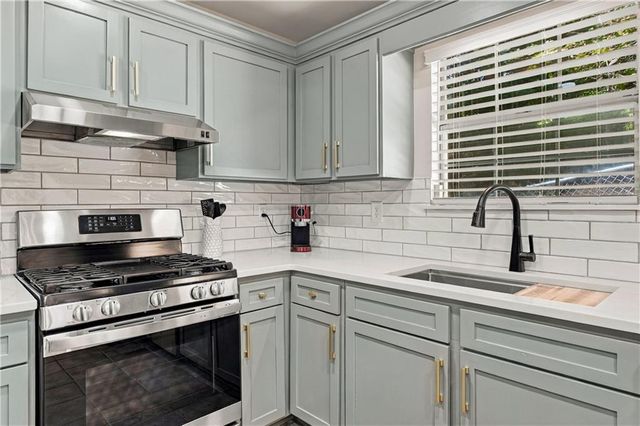 3900 Maple Wood Trail, Buford, GA 30518