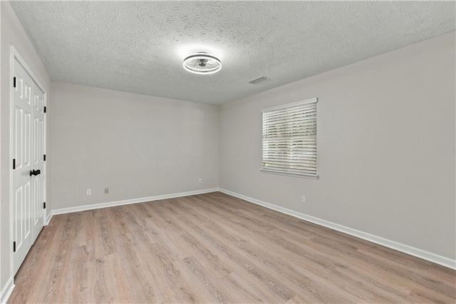 3900 Maple Wood Trail, Buford, GA 30518