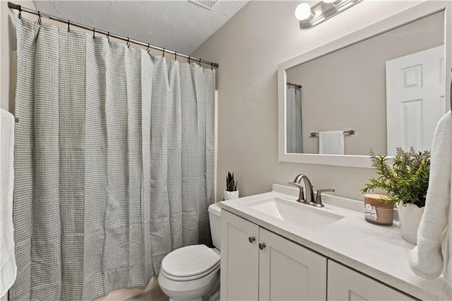 3900 Maple Wood Trail, Buford, GA 30518