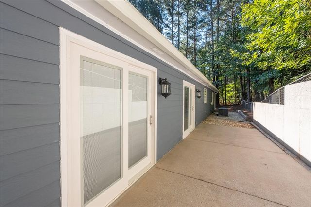 3900 Maple Wood Trail, Buford, GA 30518