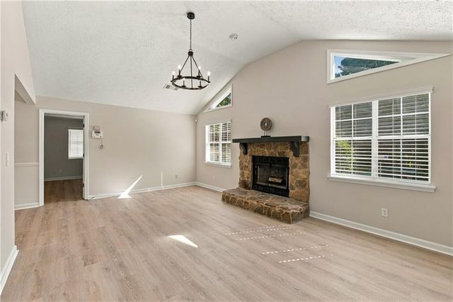 3900 Maple Wood Trail, Buford, GA 30518