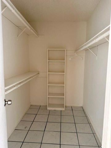 10203 Forum Park Drive 142, Houston, TX 77036