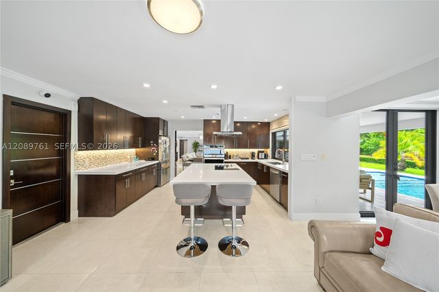 7420 SW 109th Ter, Pinecrest, FL 33156