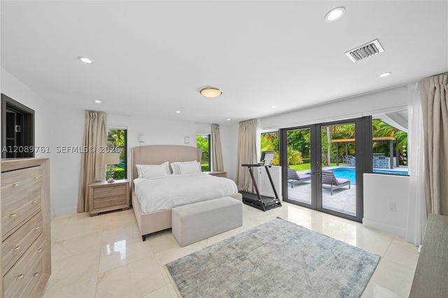 7420 SW 109th Ter, Pinecrest, FL 33156
