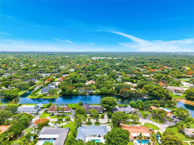 7420 SW 109th Ter, Pinecrest, FL 33156