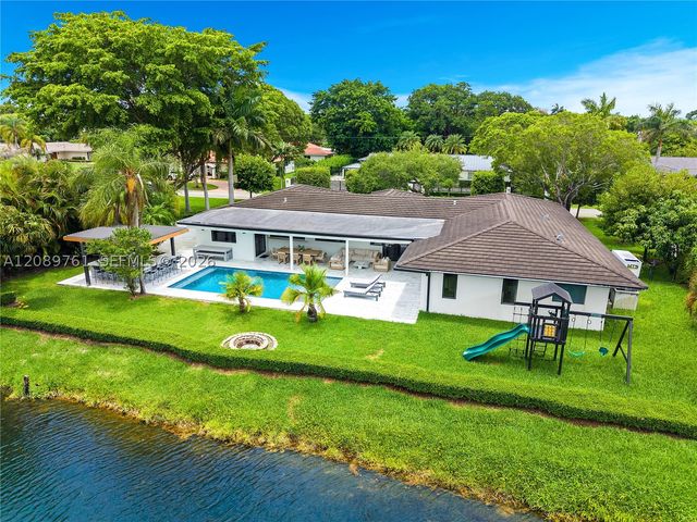 7420 SW 109th Ter, Pinecrest, FL 33156