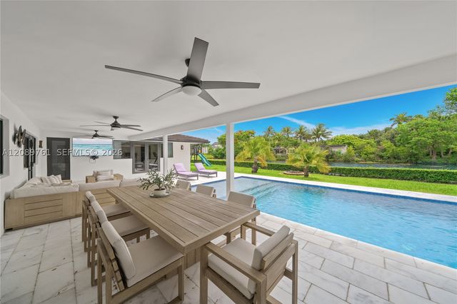 7420 SW 109th Ter, Pinecrest, FL 33156