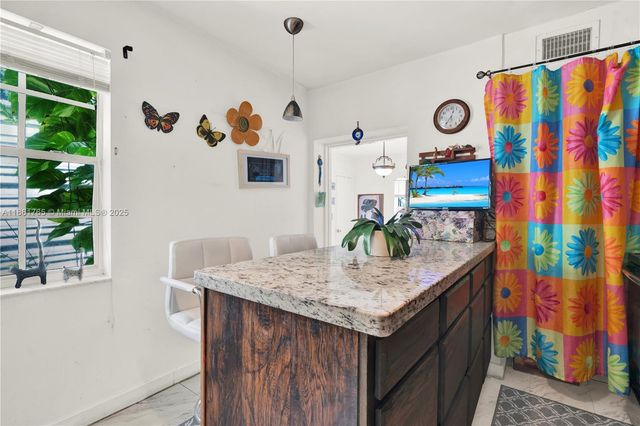 2305 NE 135th Ter, North Miami Beach, FL 33181