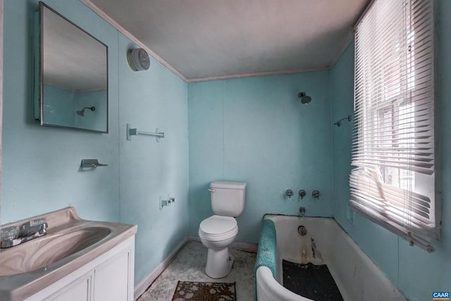 918 KING ST, Charlottesville, VA 22903