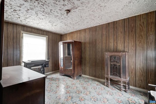 918 KING ST, Charlottesville, VA 22903