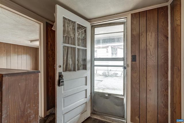 918 KING ST, Charlottesville, VA 22903