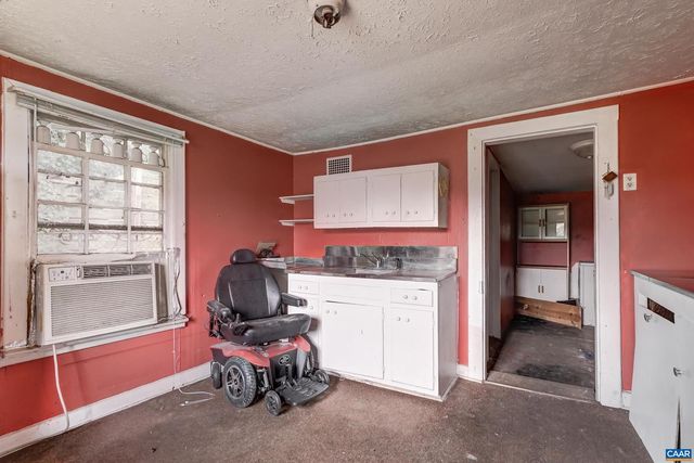 918 KING ST, Charlottesville, VA 22903