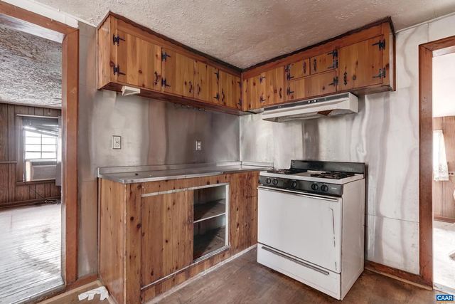 918 KING ST, Charlottesville, VA 22903