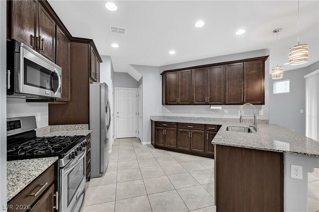 6631 Rocky Reef Street, Las Vegas, NV 89149