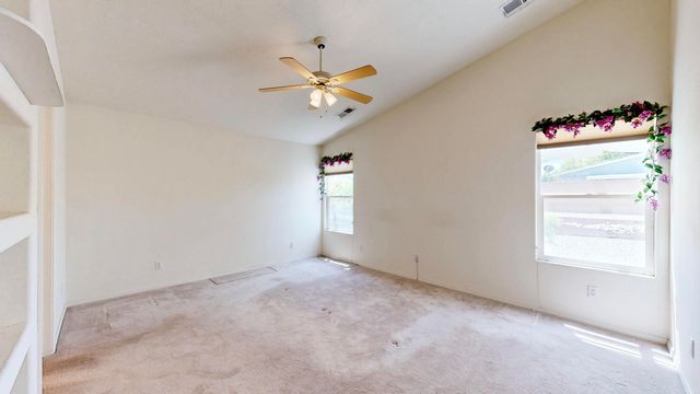 909 Benjamin Drive SE, Rio Rancho, NM 87124