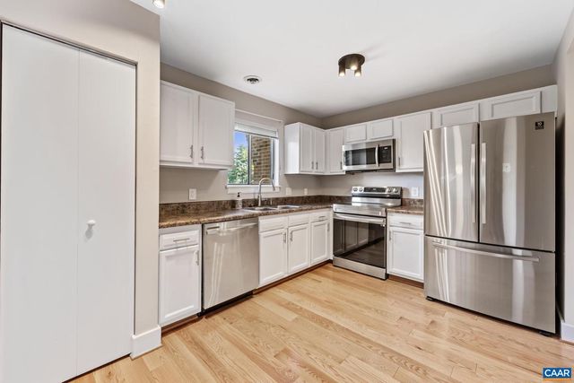 583 SOUTHAMPTON CT, Charlottesville, VA 22901