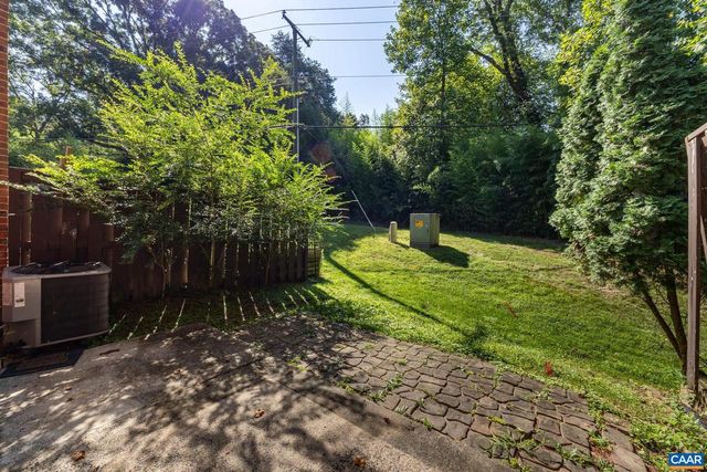 583 SOUTHAMPTON CT, Charlottesville, VA 22901