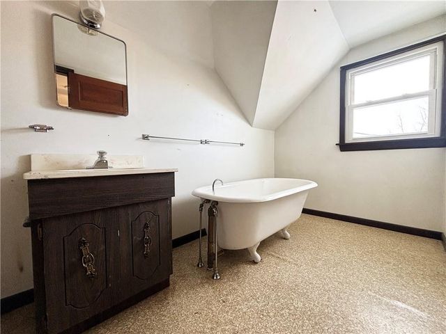 507 W Humbird Street, Rice Lake, WI 54868