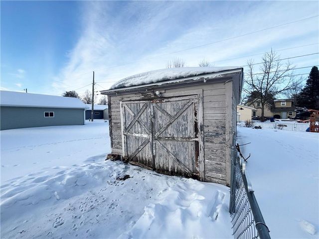 507 W Humbird Street, Rice Lake, WI 54868