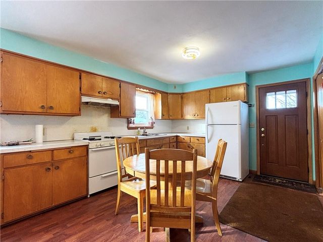 507 W Humbird Street, Rice Lake, WI 54868