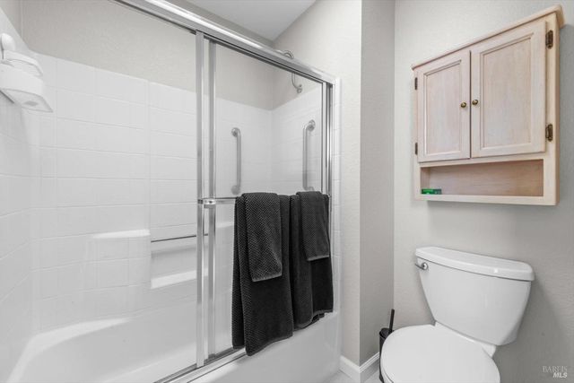 69 Fountain Grove Cir, Napa, CA 94558