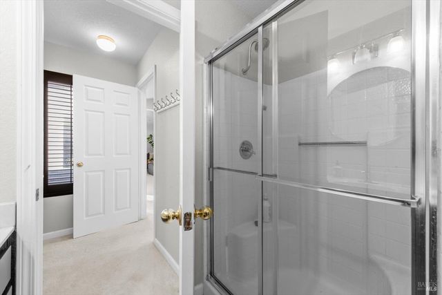 69 Fountain Grove Cir, Napa, CA 94558