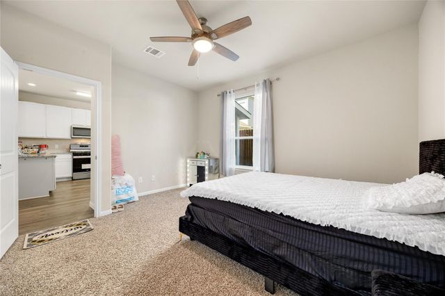 22107 King Heights Lane, Houston, TX 77073