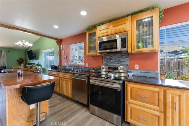 200 Island View, Lakeport, CA 95453