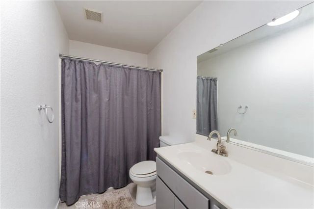 200 Island View, Lakeport, CA 95453