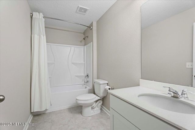 4954 BIG PINE Drive, Jacksonville, FL 32218