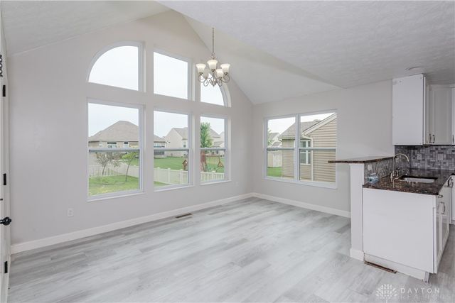 8041 Bushclover Drive, Tipp City, OH 45371