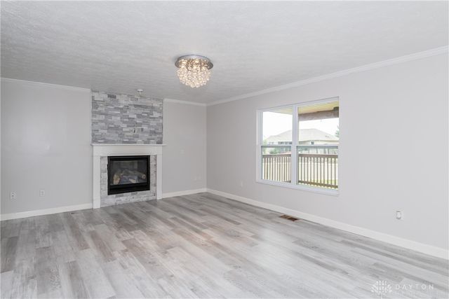 8041 Bushclover Drive, Tipp City, OH 45371