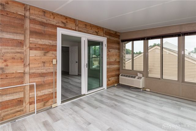 8041 Bushclover Drive, Tipp City, OH 45371