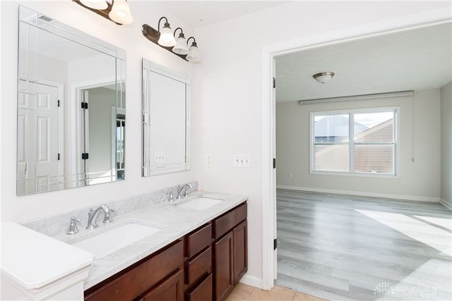 8041 Bushclover Drive, Tipp City, OH 45371