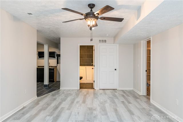 8041 Bushclover Drive, Tipp City, OH 45371