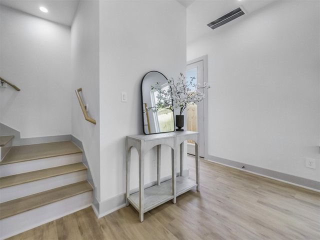 2410 Vaughn Street E, Houston, TX 77093