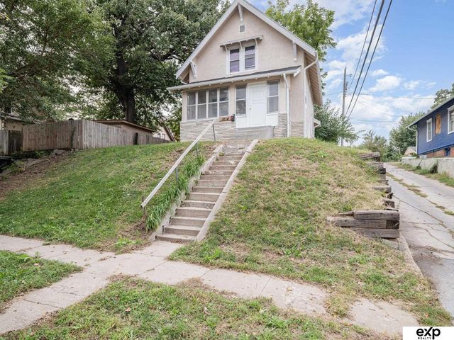 1214 S 25th Avenue, Omaha, NE 68105