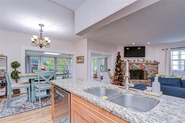 5444 SADDLEBROOK WAY 4, Wesley Chapel, FL 33543