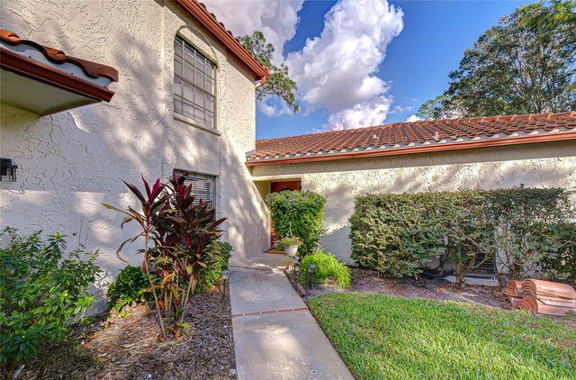 5444 SADDLEBROOK WAY 4, Wesley Chapel, FL 33543