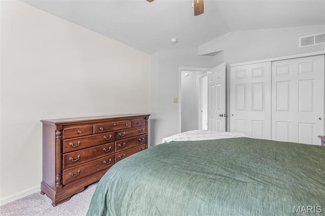 4350 Southview Way Drive, St Louis, MO 63129
