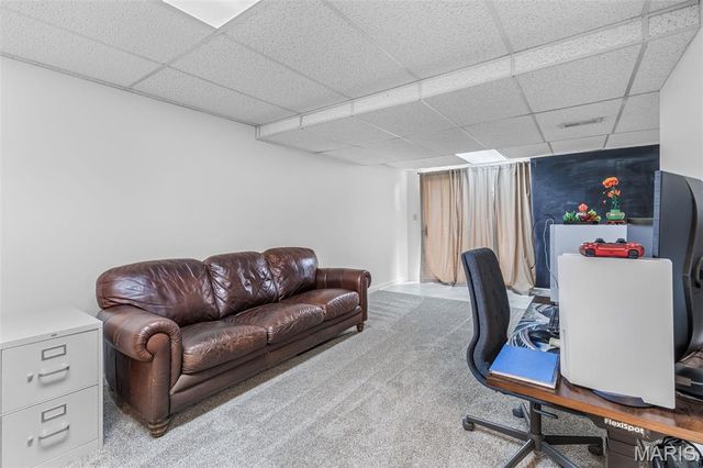 4350 Southview Way Drive, St Louis, MO 63129