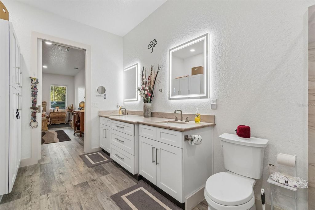 Image 50 of property listing at 4300 CR 673, Bushnell, FL 33513