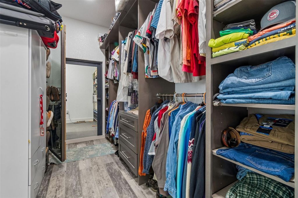 Image 54 of property listing at 4300 CR 673, Bushnell, FL 33513