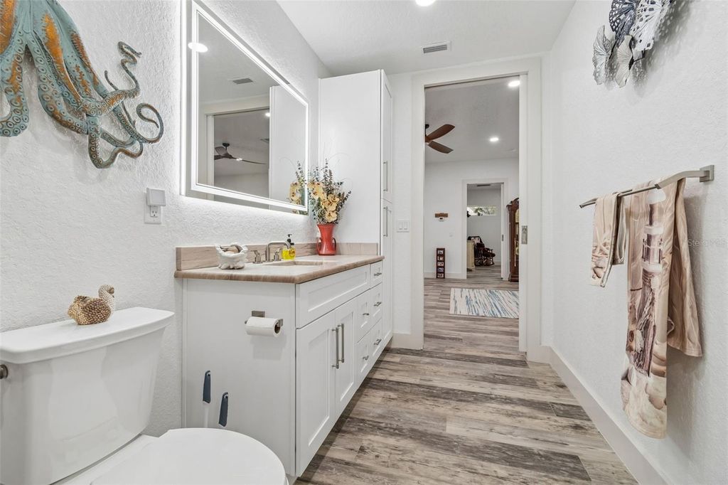 Image 63 of property listing at 4300 CR 673, Bushnell, FL 33513