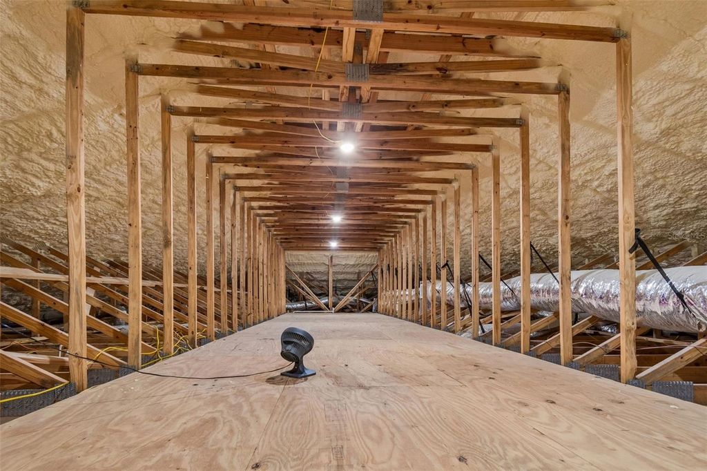 Image 64 of property listing at 4300 CR 673, Bushnell, FL 33513