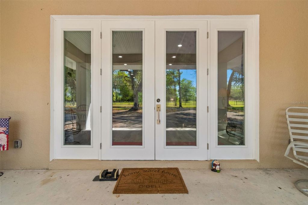 Image 8 of property listing at 4300 CR 673, Bushnell, FL 33513